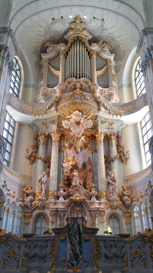 Drezdenas, Bažnyčia, Dresden Frauenkirche, Frauenkirche, Altorius