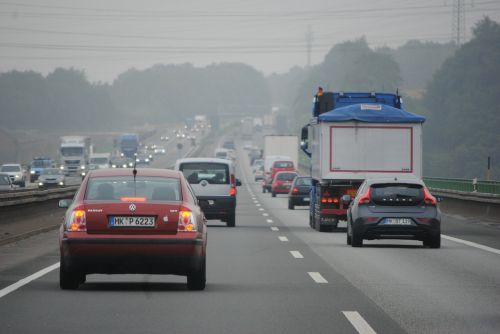 Vairavimo Mokykla, Vairuoti Automobilį, Gatves, Greitkelis, Vokietija, Eismas, Rūkas