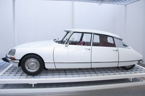 Ds 21, Automobiliai, Citroën, 1955-1975, Visi Keturi Ratai, Hidro-Pneumatinė Suspensija, Dizaineris, André Lefèbvre, Flaminio Bertoni, Estetinis, Dizainas