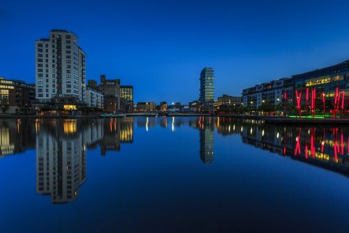Dublin, Naktis, Mėlynas, Miestas, Miesto, Miesto Panorama, Dangus, Atspindys, Panorama