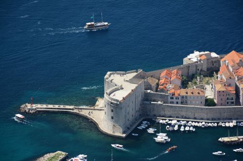 Dubrovnik, Senamiestis, Bokštas, Viduržemio Jūros, Siena, Architektūra, Turizmas, Uostas, Vasara, Kelionė
