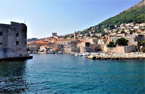 Dubrovnik, Uostas, Kroatija, Miestas, Architektūra, Jūra, Kelionė, Vandens Telkinys