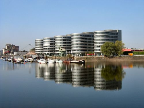 Duisburgas, Inenhafenas, Uostas, Namai, Architektūra