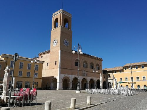 Duomo, Piazza, Fano