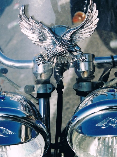 Eagle,  Motociklų,  Švyturiai