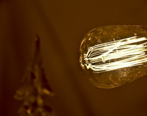 Edisonas,  Šviesa,  Lemputė,  Auksinis,  Filamentas,  Stiklas,  Vintage,  Edisono Lempa Ir Kalėdų Eglutė