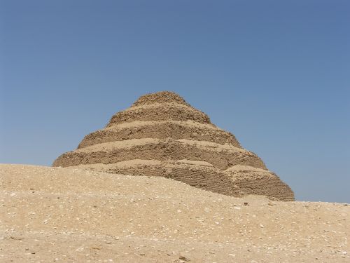 Egiptas, Kelionė, Motyvas, Piramidė