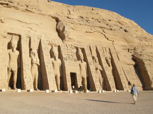 Egiptas, Abu Simbel, Aramžių Šventykla