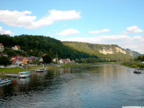 Elbe, Upė, Laivas, Prieplaukos, Miestas Wehlen, Saksonijos Šveicarija, Elbe Smiltainio Kalnai, Saksonija
