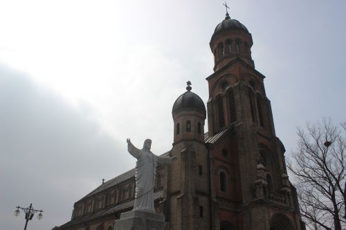 Elektrinė Katedra, Jeonju, Kaimas Hanok