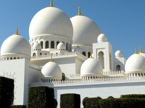 Emiratai, Abu Dabis, Sheikh Zayed Mečetė, Lankytinos Vietos, Kupolas