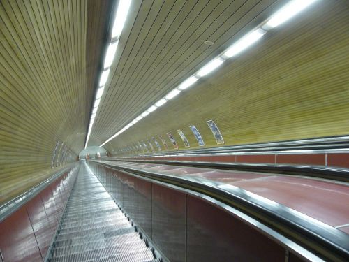 Eskalatorius, Prague, Metro, Kelionė, Tunelis, Požemis