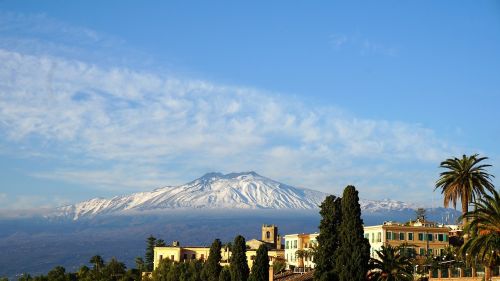 Etna, Vulkanas, Sicilija, Italy, Aukščiausiojo Lygio Susitikimas, Kalnas, Kelionė, Taormina, Sniegas, Žiema, Kraštovaizdis, Žiemą, Gamta, Palmės, Šventė, Atostogos