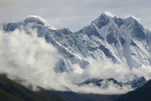 Everest, Lhotse, Himalaja, Kalnai, Debesys, Nepalas, Pasivaikščiojimas, Aukščiausiojo Lygio Susitikimas