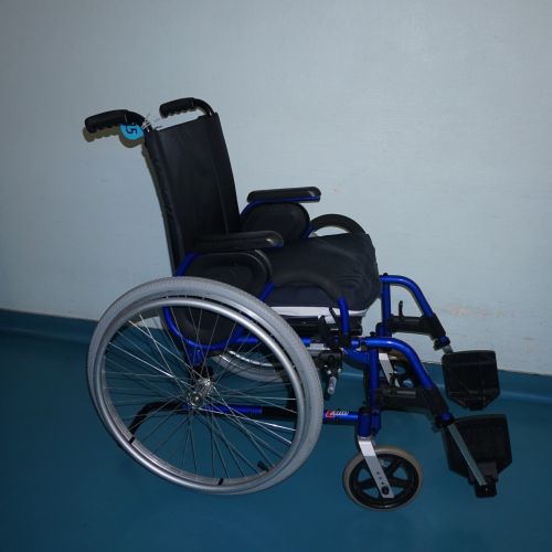 Neįgaliųjų Vežimėlis,  Negalia,  Neįgalieji,  Gabenimas,  Paraplegika,  Sveikata,  Medicina,  Reabilitacija,  Fotelis Neįgaliesiems