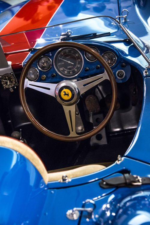Vairas, Ferrari, Mėlynas, Automobilis, Transporto Priemonė, Pagaminta Italijoje