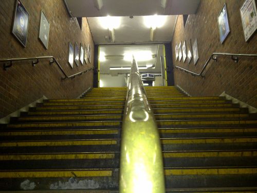 Londonas,  Po Žeme,  Laiptai,  Finchley Kelio Laiptai