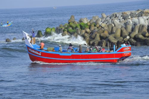 Žvejybos Laivas, Perumathura Beach, Spalvinga, Trivandrum, Tetrapodas, Ramachandran Madhavankutty Fb