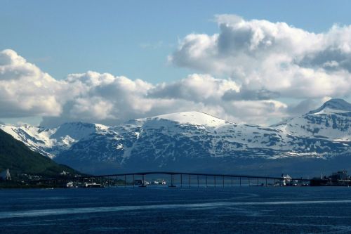 Fjordas, Jūra, Tiltas, Debesys, Norvegija