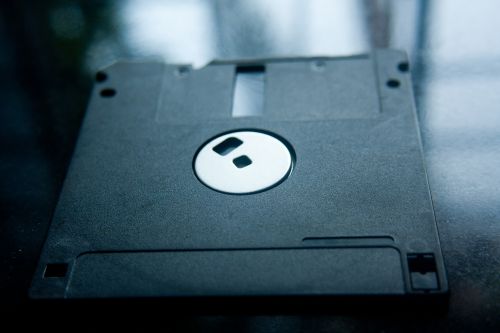 Floppy, Diskas, Duomenų Saugykla, Informacinė Žiniasklaida, Diskas, Saugojimas, Informacija, Žiniasklaida, Duomenys, Kompiuteris, 1, 44, Programinė Įranga