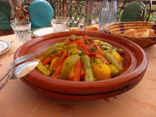 Maistas, Marokas, Spalvinga