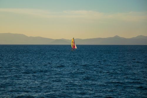 Formentera, Jūra, Burinė Valtis