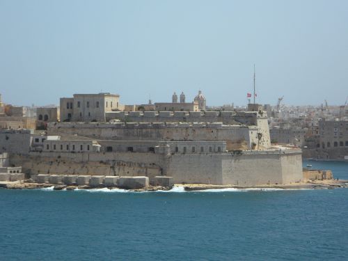 Fortas, Tvirtovė, Sienos, Gynybos Sistema, Istoriškai, Malta, Jūra, Pagrįsti, Gynyba, Ginti, Gerai, Palatas, Pastatas, Viduramžiai