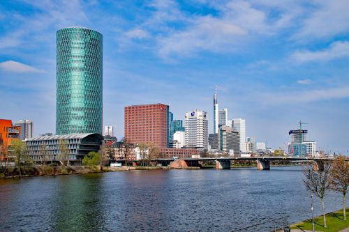 Frankfurtas, Pagrindinis, Hesse, Vokietija, Pagrindiniai Bankai, Dangoraižis, Architektūra, Lankytinos Vietos