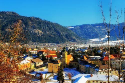 Friesach, Austria, Miestas, Kaimas, Kalnai, Sniegas, Žiema, Dangus, Pastatai, Architektūra, Gamta, Lauke