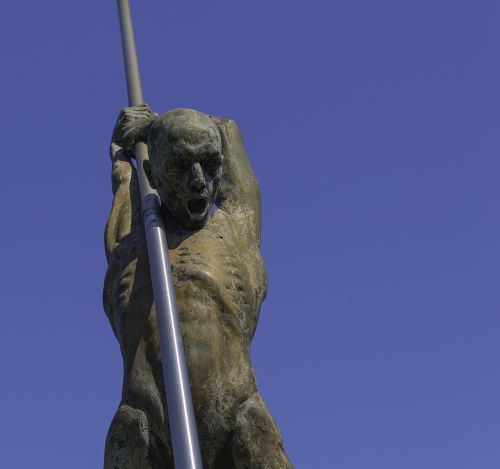 Sodo Skulptūros Detalė, Didysis Lankas, Skulptorius Nicholas Lavarenne, Mėlynas Dangus