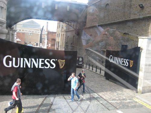Vartai,  Gamykla,  Ginai,  Dublin,  Airija,  Vartai Guinness Gamykloje Dubline