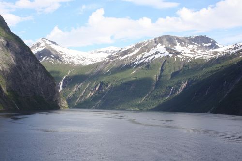 Geirangerfjord,  Snieginiai Kalnai,  Vanduo,  Norvegija,  Fjordas,  Gamta,  Kraštovaizdis,  Skandinavija,  Dangus,  Debesys,  Poilsis