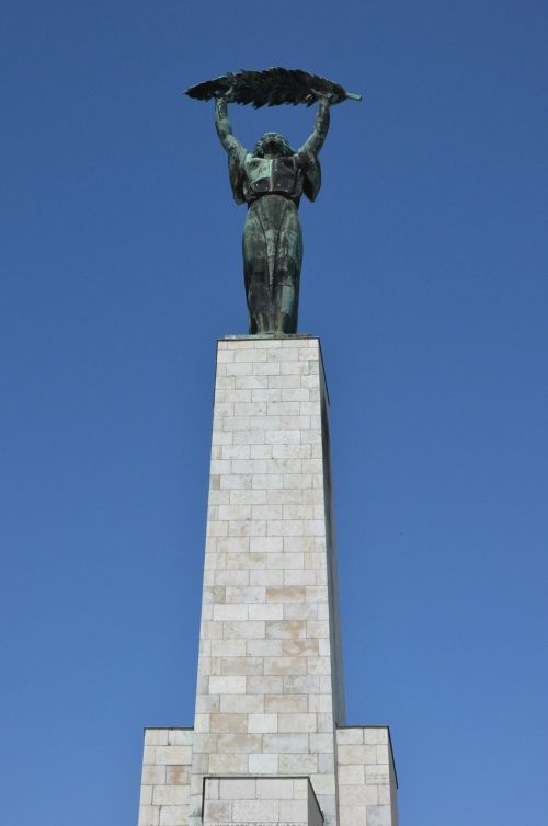 Gellért Kalnas, Laisvės Statula, Budapest
