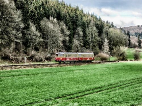 Vokietija, Kraštovaizdis, Vaizdingas, Traukinys, Tramvajus, Geležinkelis, Gabenimas, Miškas, Medžiai, Miškai, Dangus, Debesys, Gamta, Lauke, Šalis, Kaimas, Kaimas, Hdr