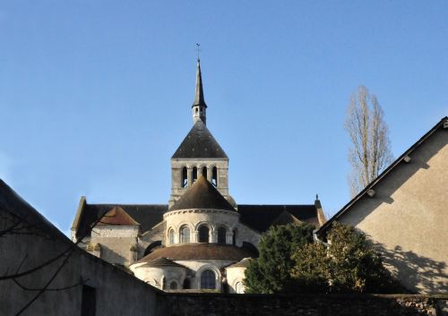 Germigny Meadowsweet, France, Bazilika, Religija