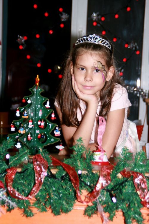 Mergaitė, Kalėdos, Dekoracijos, Atostogos, Kalėdų Eglutė