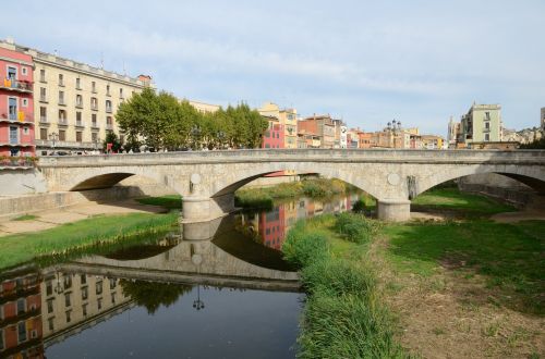 Girona,  Gerona,  Ispanija,  Katalonija,  Kelionė,  Kelionė & Nbsp,  Nuotrauka,  Architektūra,  Istorinis,  Tiltas,  Miestas,  Upė,  Girona,  Ispanija