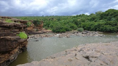 Godachinmalki Patenka, Krioklys, Markandeya, Upė, Karnataka, Indija