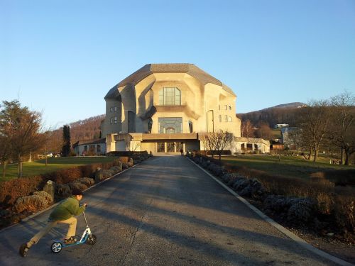 Goetheanum, Šveicarija, Dornach, Rudolf Steiner, Antroposofija, Architektūra