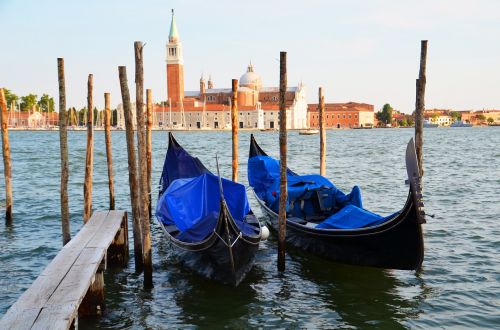 Gondolos, Valtys, Venecija, Italy, Vanduo, Internetas, Romantiškas, Bokštas, San Giorgio Maggiore, Mėlynas, Lagūnas, Šventė, Romantika, Gondola, Venecijos Gondola