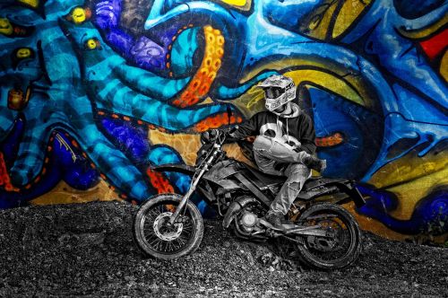 Grafiti, Motociklas, Variklis