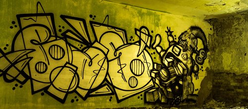 Graffiti,  Sienelę,  Menas,  Fasadas,  Dažytas Sienos,  Gatvės Menas,  Purkšti,  Spalva,  Metai,  Komiksai,  Kūrybiškumas,  Freestyle,  Piešimo,  Chaosas,  Spalvinga,  Tekstūros,  Akmuo,  Animacinio Filmo Personažas