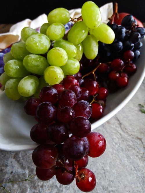 Vynuogės, Vaisiai, Šviežias, Raudonos Vynuogės, Žaliosios Vynuogės, Juodosios Vynuogės, Šviežias Vaisius, Vasara