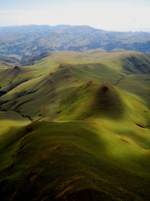 Kalnai,  Raukšlės,  Žalias,  Aukščiausiojo Lygio Susitikimas,  Antena & Nbsp,  Peržiūra,  Žaliasis Viršūnių Susitikimas,  Drakensbergas
