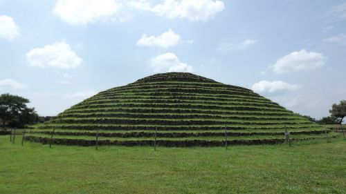 Guachimontonai, Piramidės, Kultūra, Civilizacija, Archeologija, Apskritimai