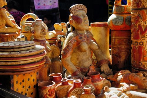 Gvatemala, Turgus, Statulos, Puošmenos, Keramika, Maya