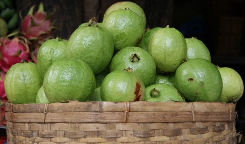 Guava, Vaisiai, Atogrąžų, Egzotiškas, Turgus, Šviežias, Žalias, Vitaminas