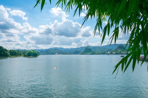 Guizhou,  Guiyang,  Qing Miestas,  Gėlės Ežeras,  Ežeras,  Plaukti,  Debesis,  Saulėtos Dienos