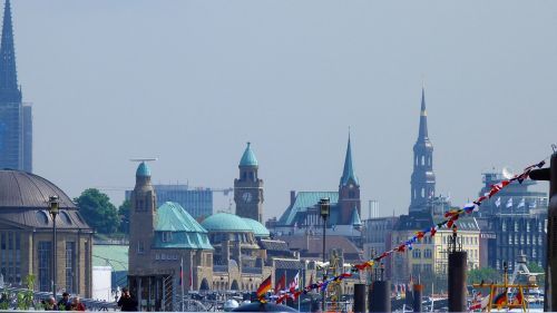 Hamburgas, Uostas, Landungsbrücken