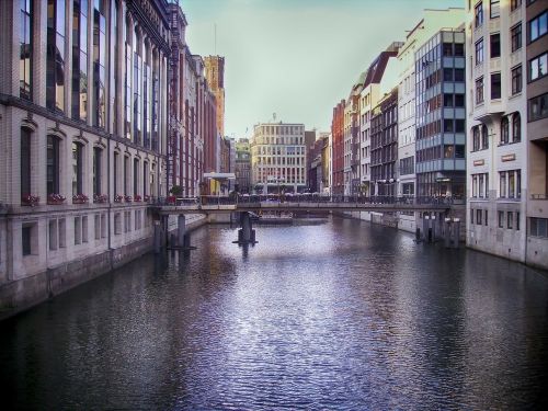 Hamburgas, Vokietija, Kanalas, Vanduo, Apmąstymai, Pastatai, Architektūra, Miestas, Miestai, Miesto, Dangus